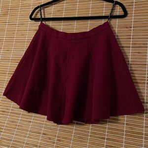 Wine Red Pleated Mini Skirt Women’s Medium